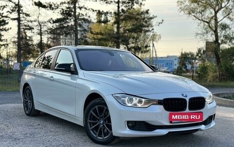 BMW 3 серия, 2015 год, 1 800 000 рублей, 3 фотография