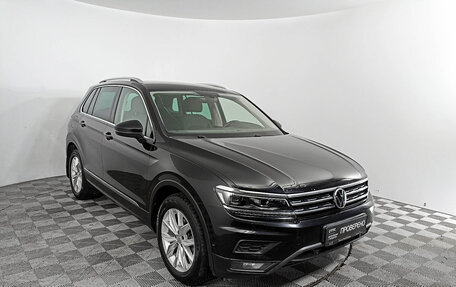 Volkswagen Tiguan II, 2017 год, 2 814 000 рублей, 7 фотография