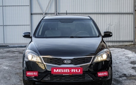 KIA cee'd I рестайлинг, 2011 год, 850 000 рублей, 2 фотография