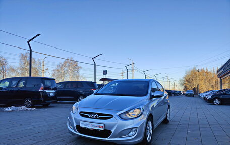 Hyundai Solaris II рестайлинг, 2012 год, 948 000 рублей, 3 фотография