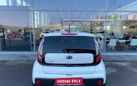 KIA Soul II рестайлинг, 2018 год, 1 621 000 рублей, 6 фотография