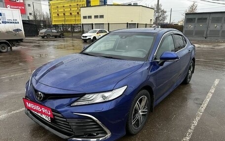 Toyota Camry, 2021 год, 3 697 000 рублей, 2 фотография