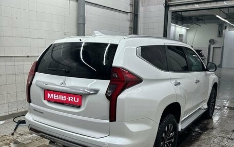 Mitsubishi Pajero Sport III рестайлинг, 2022 год, 4 297 000 рублей, 4 фотография