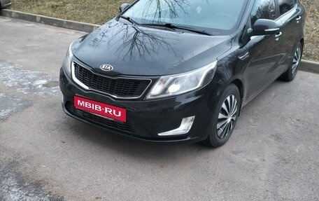 KIA Rio III рестайлинг, 2012 год, 900 000 рублей, 1 фотография