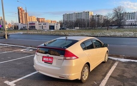 Honda Insight II рестайлинг, 2011 год, 900 000 рублей, 4 фотография