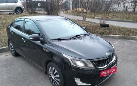 KIA Rio III рестайлинг, 2012 год, 900 000 рублей, 2 фотография