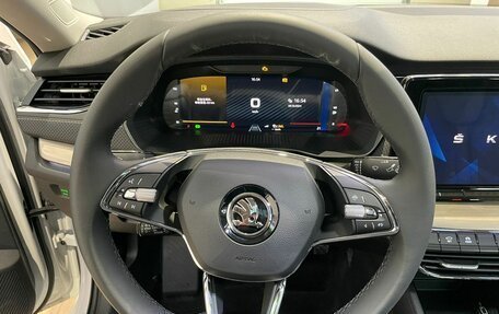 Skoda Octavia IV, 2023 год, 3 690 000 рублей, 11 фотография