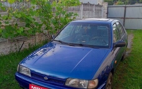 Nissan Sunny N14, 1991 год, 130 000 рублей, 17 фотография