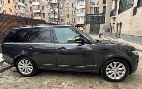 Land Rover Range Rover IV рестайлинг, 2019 год, 8 000 000 рублей, 2 фотография