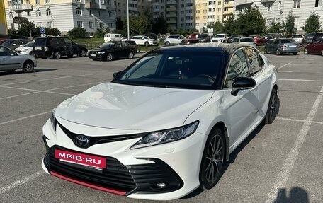 Toyota Camry, 2021 год, 3 999 999 рублей, 3 фотография