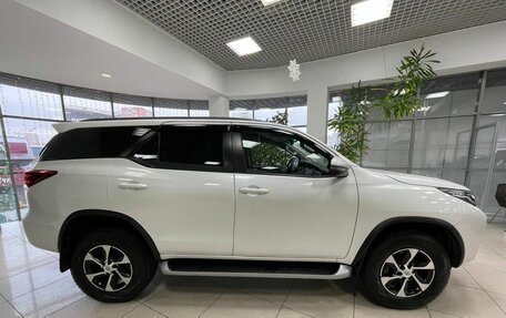 Toyota Fortuner II, 2020 год, 5 250 000 рублей, 4 фотография