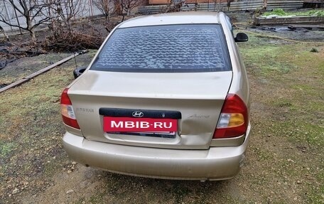 Hyundai Accent II, 2005 год, 300 000 рублей, 3 фотография