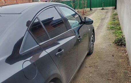 Chevrolet Cruze II, 2010 год, 700 000 рублей, 2 фотография