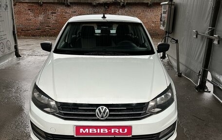 Volkswagen Polo VI (EU Market), 2015 год, 400 000 рублей, 1 фотография