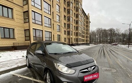 Hyundai Solaris II рестайлинг, 2012 год, 940 000 рублей, 6 фотография