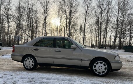 Mercedes-Benz C-Класс, 1996 год, 565 000 рублей, 4 фотография