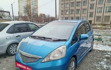 Honda Fit III, 2008 год, 700 000 рублей, 4 фотография