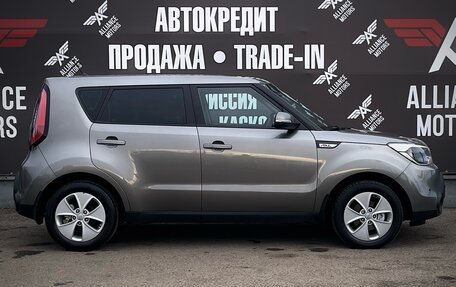 KIA Soul II рестайлинг, 2016 год, 1 595 000 рублей, 11 фотография