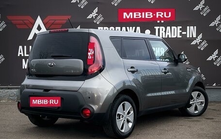 KIA Soul II рестайлинг, 2016 год, 1 595 000 рублей, 10 фотография