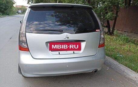 Mitsubishi Grandis, 2008 год, 610 000 рублей, 9 фотография