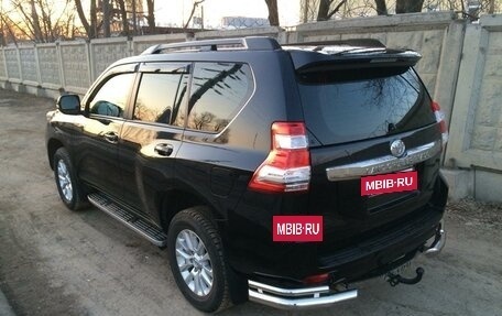 Toyota Land Cruiser Prado 150 рестайлинг 2, 2014 год, 3 800 000 рублей, 3 фотография