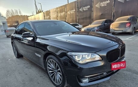 BMW 7 серия, 2012 год, 2 600 000 рублей, 10 фотография