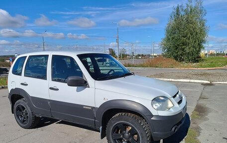 Chevrolet Niva I рестайлинг, 2016 год, 620 000 рублей, 12 фотография