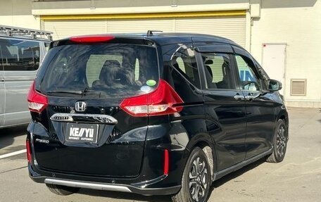 Honda Freed II, 2021 год, 1 140 000 рублей, 5 фотография