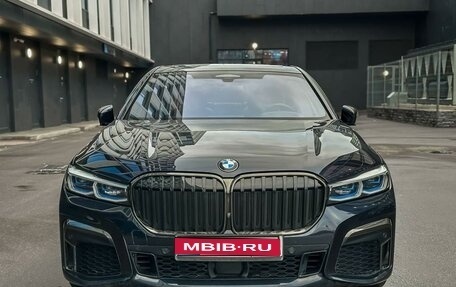 BMW 7 серия, 2019 год, 7 180 000 рублей, 1 фотография