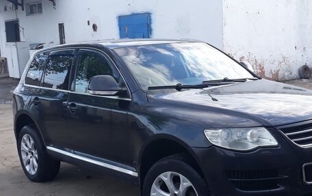 Volkswagen Touareg III, 2007 год, 1 000 000 рублей, 2 фотография