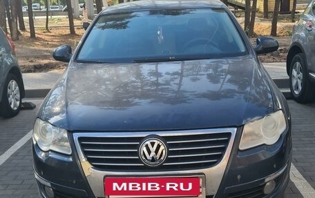 Volkswagen Passat B6, 2006 год, 630 000 рублей, 3 фотография