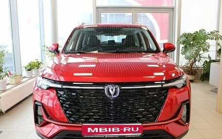 Changan CS35PLUS, 2024 год, 2 549 900 рублей, 3 фотография