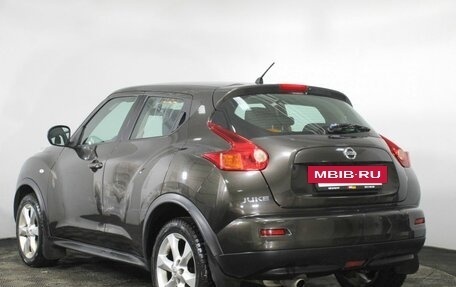 Nissan Juke II, 2011 год, 850 000 рублей, 7 фотография