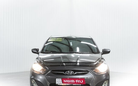 Hyundai Solaris II рестайлинг, 2014 год, 950 000 рублей, 2 фотография