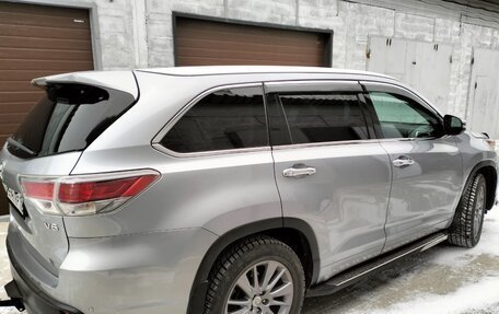 Toyota Highlander III, 2014 год, 3 700 000 рублей, 4 фотография