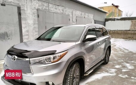 Toyota Highlander III, 2014 год, 3 700 000 рублей, 3 фотография