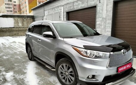 Toyota Highlander III, 2014 год, 3 700 000 рублей, 1 фотография