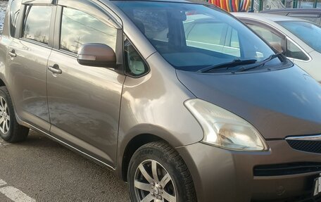 Toyota Ractis I, 2007 год, 770 000 рублей, 2 фотография