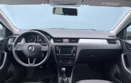 Skoda Rapid I, 2018 год, 1 230 000 рублей, 6 фотография