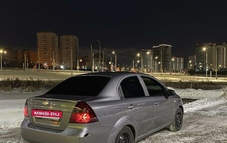 Chevrolet Aveo III, 2010 год, 555 000 рублей, 4 фотография