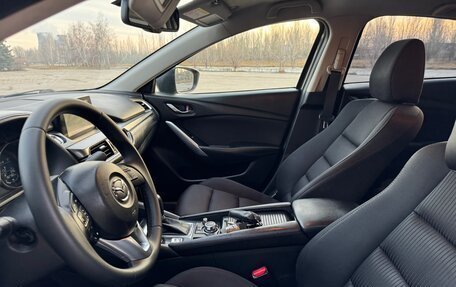 Mazda 6, 2015 год, 1 799 000 рублей, 13 фотография