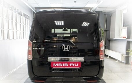 Honda Stepwgn IV, 2010 год, 1 605 000 рублей, 18 фотография