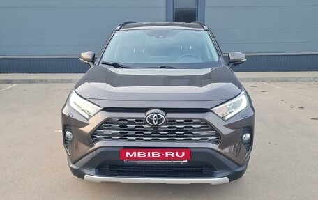 Toyota RAV4, 2021 год, 4 350 000 рублей, 7 фотография