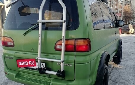 Mitsubishi Delica IV, 1995 год, 1 555 000 рублей, 10 фотография