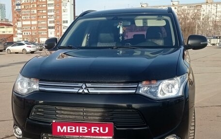 Mitsubishi Outlander III рестайлинг 3, 2012 год, 1 303 758 рублей, 1 фотография