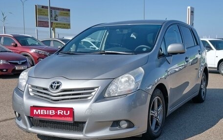 Toyota Verso I, 2011 год, 990 000 рублей, 3 фотография