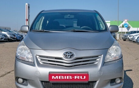 Toyota Verso I, 2011 год, 990 000 рублей, 5 фотография