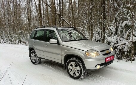 Chevrolet Niva I рестайлинг, 2012 год, 575 000 рублей, 1 фотография