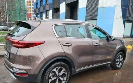 KIA Sportage IV рестайлинг, 2018 год, 2 380 000 рублей, 7 фотография