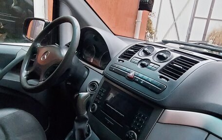 Mercedes-Benz Vito, 2009 год, 1 875 000 рублей, 14 фотография